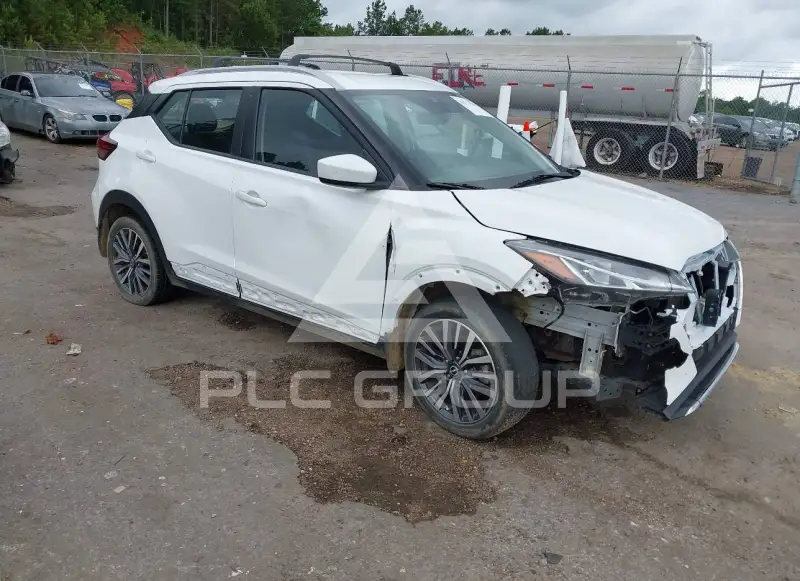 2022 Nissan KICKS фото