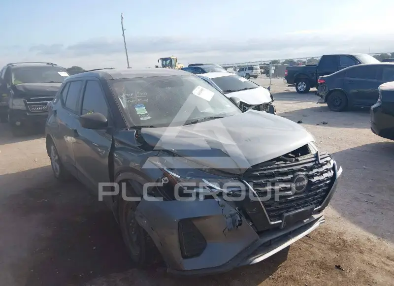 2022 Nissan KICKS photo