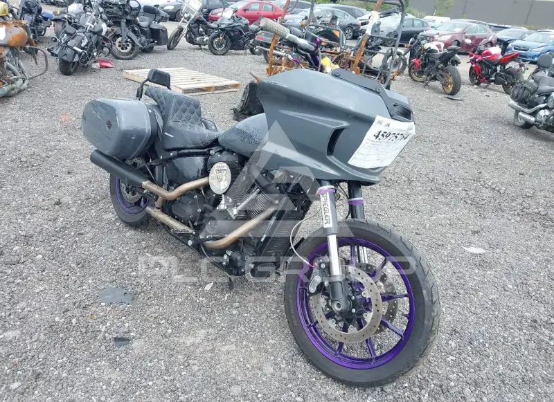 2022 Harley-Davidson FXLR photo
