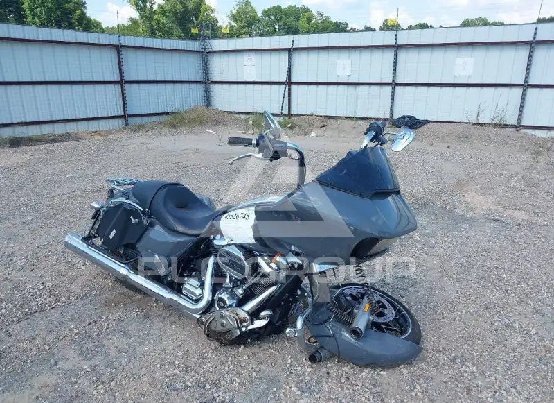2022 Harley-Davidson FLTRX photo