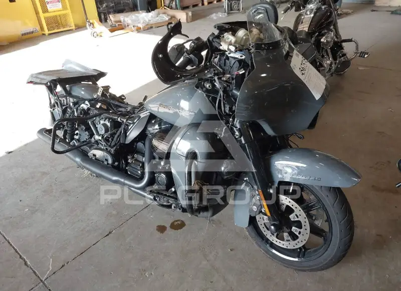 2022 Harley-Davidson FLHTK photo