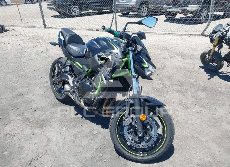 2022 Kawasaki ER650 фото