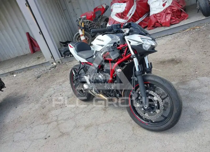 2022 Kawasaki ER650 фото