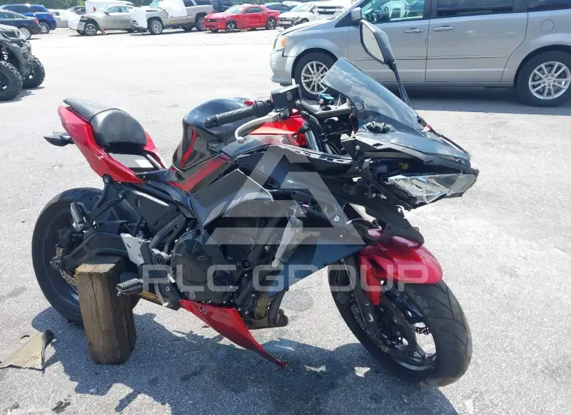 2022 Kawasaki EX650 фото