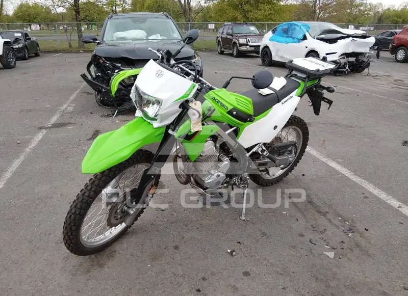 2022 Kawasaki KLX230 photo