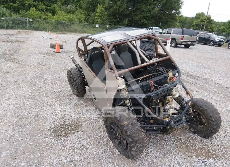 2022 Polaris Rzr photo