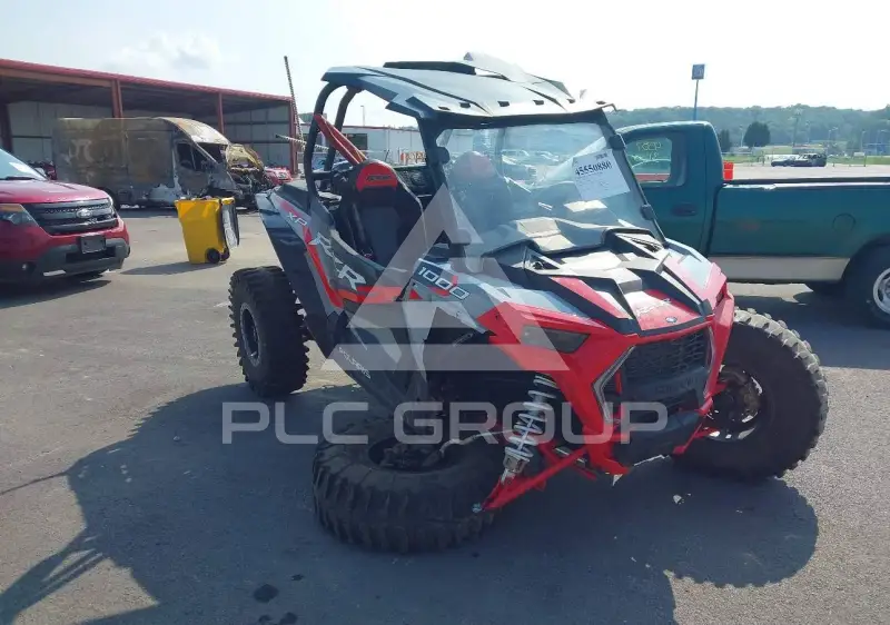 2022 Polaris Rzr photo
