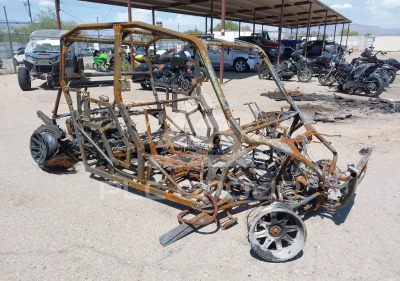 2022 Polaris General Xp photo