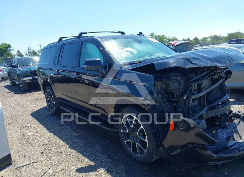 2022 Chevrolet Suburan фото