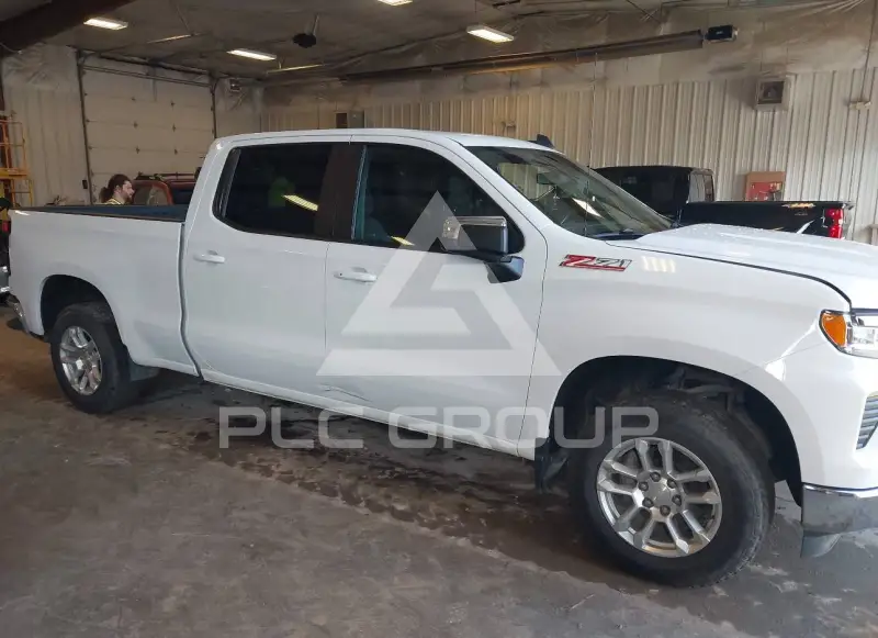 2022 Chevrolet Silverado фото