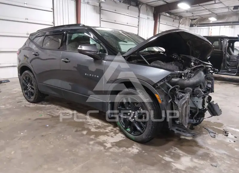2022 Chevrolet Blazer photo