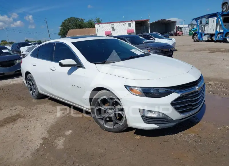 2022 Chevrolet Malibu photo