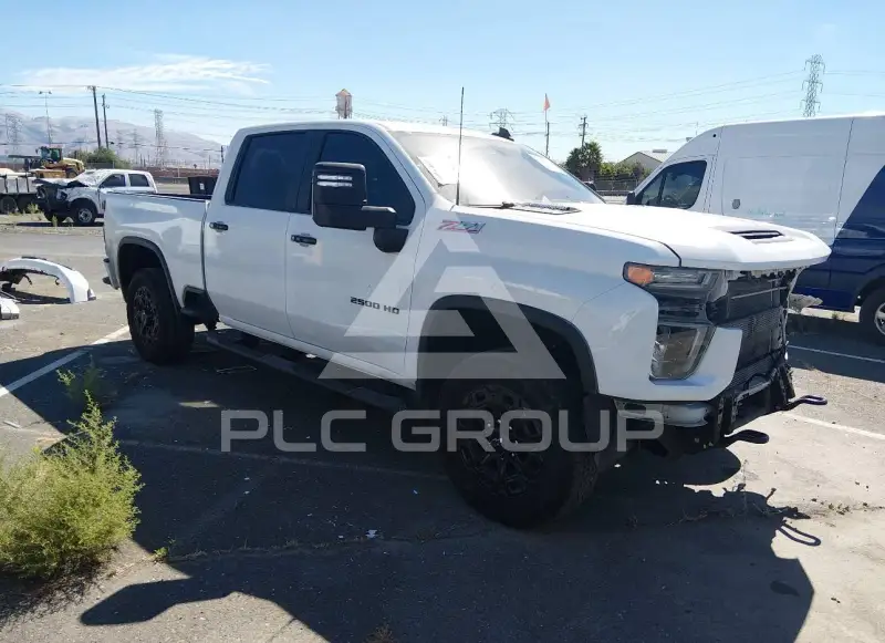 2022 Chevrolet Silverado photo