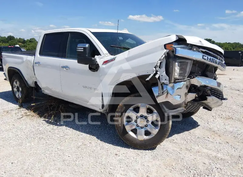 2022 Chevrolet Silverado photo