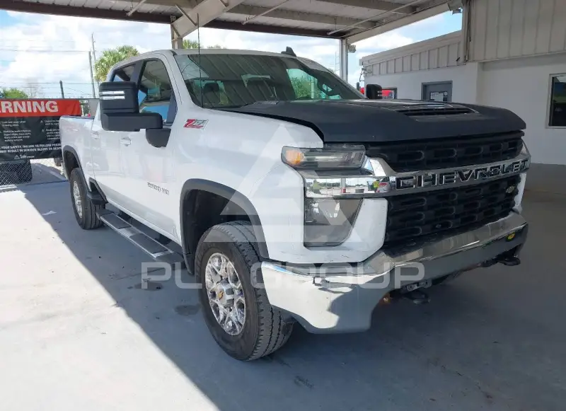 2022 Chevrolet Silverado фото