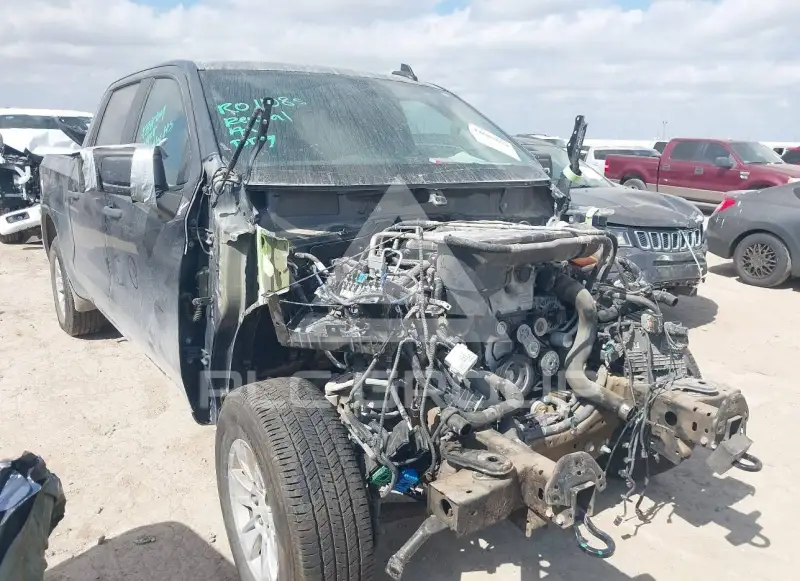2022 Chevrolet Silverado photo