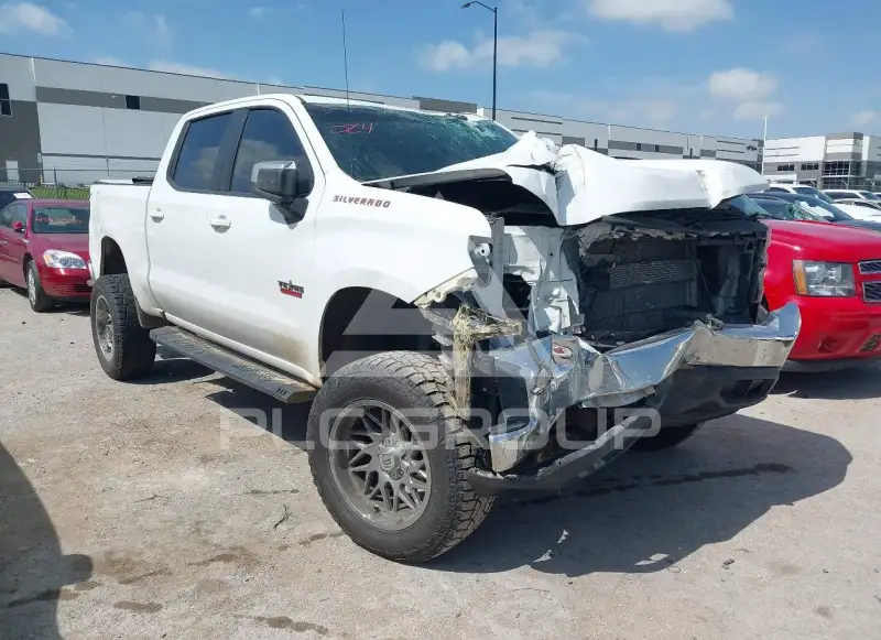 2022 Chevrolet Silverado photo