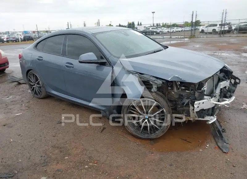 2022 BMW 228 photo