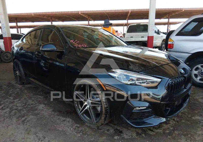 2022 BMW 228 фото
