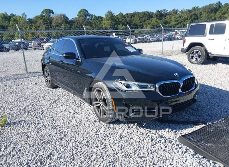 2022 BMW 530 photo