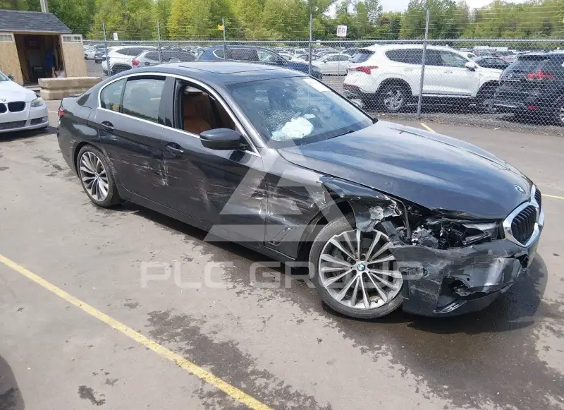 2022 BMW 530 фото