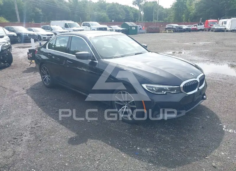 2022 BMW 330 фото