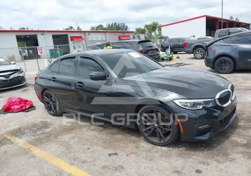 2022 BMW 330 фото