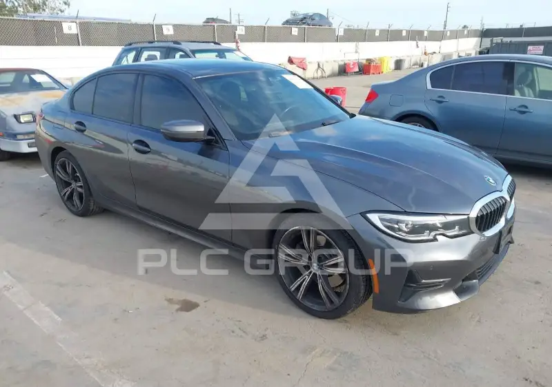 2022 BMW 330 фото