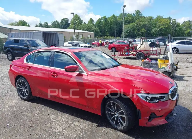 2022 BMW 330 photo