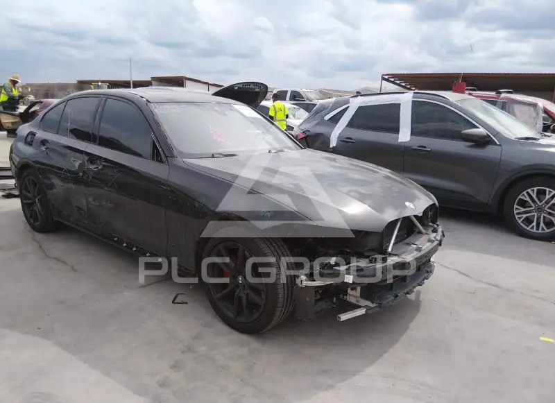 2022 BMW 330 фото