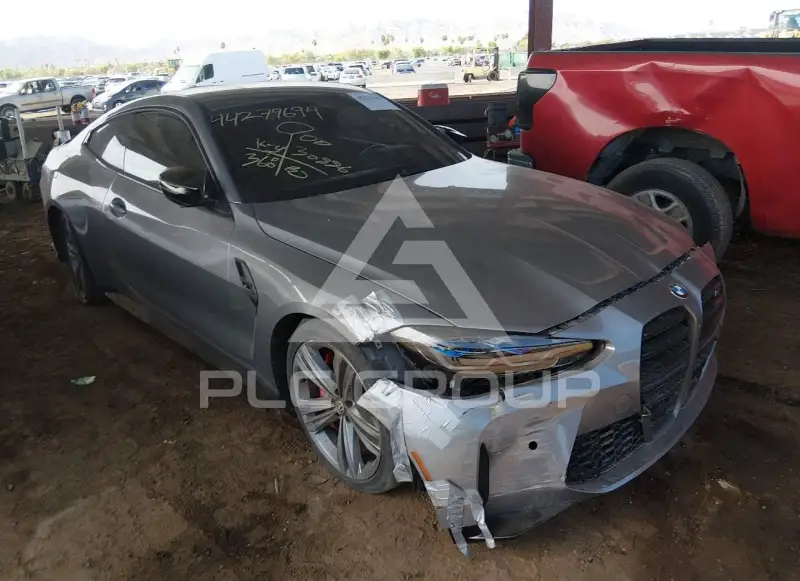 2022 BMW M4 фото
