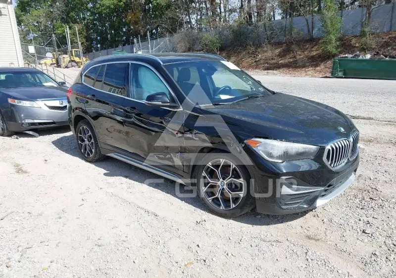 2022 BMW X1 photo