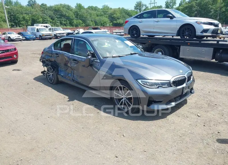 2022 BMW 330 фото