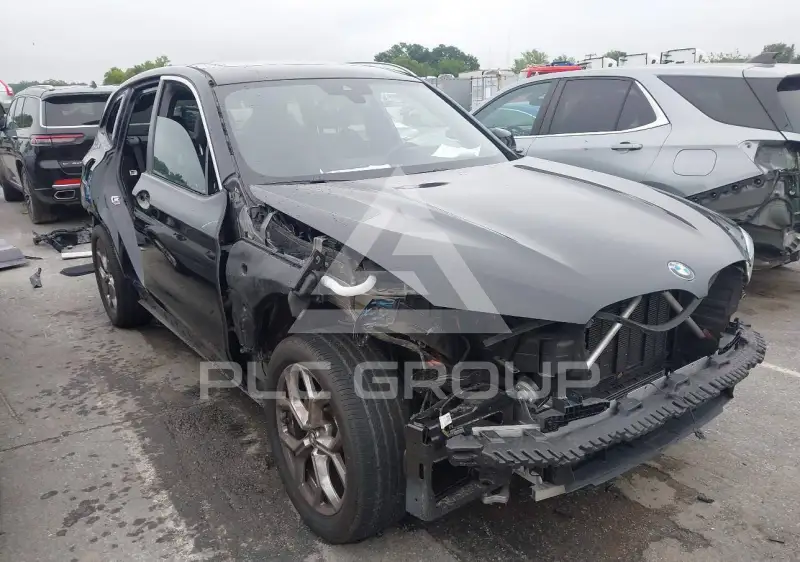 2022 BMW X3 фото