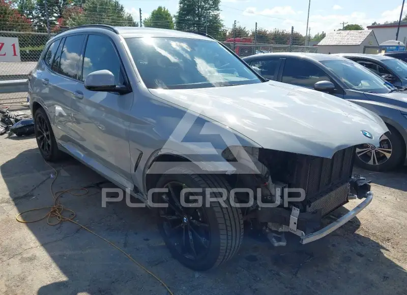 2022 BMW X3 photo