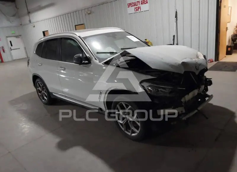 2022 BMW X3 photo