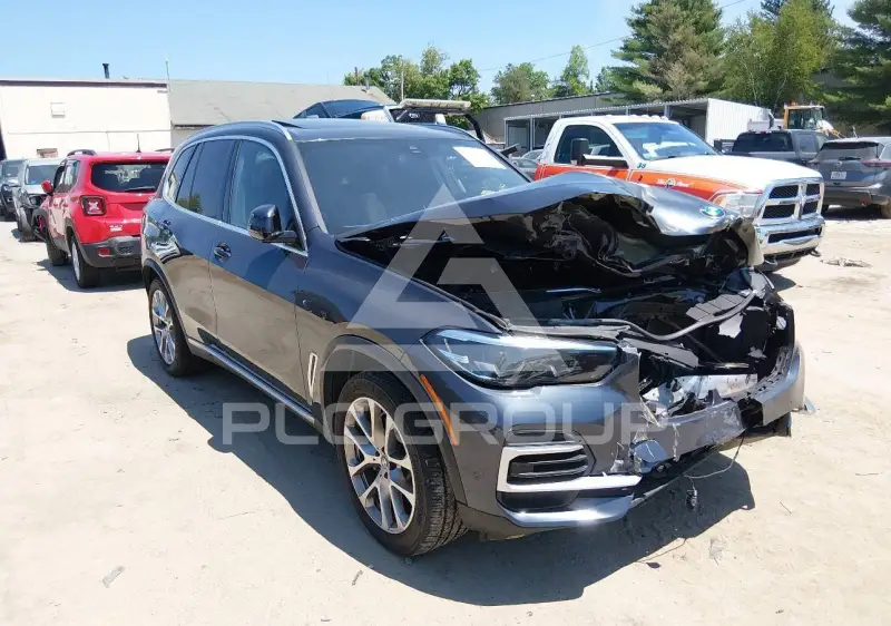 2022 BMW X5 фото