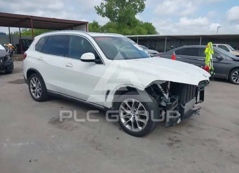 2022 BMW X5 фото