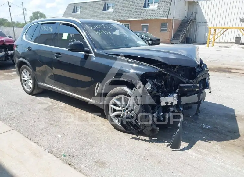 2022 BMW X5 photo