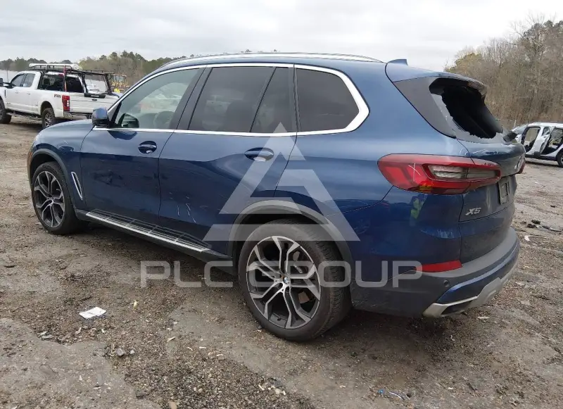 2022 BMW X5 photo