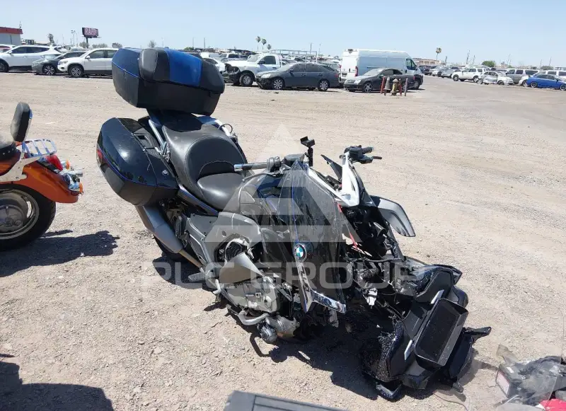 2022 BMW K1600 фото