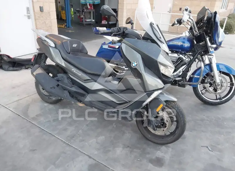 2022 BMW C 400 фото