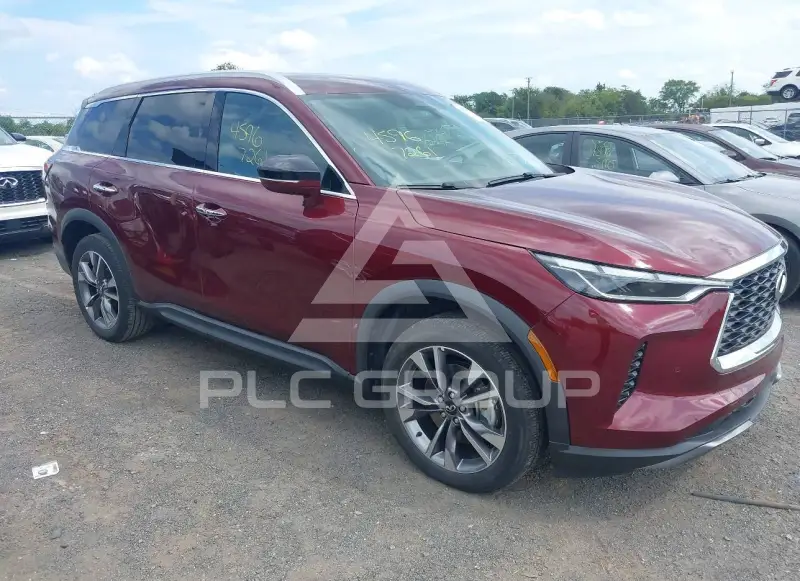 2022 Infinity QX60 photo