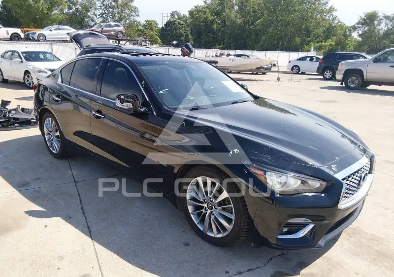 2022 Infinity Q50 photo
