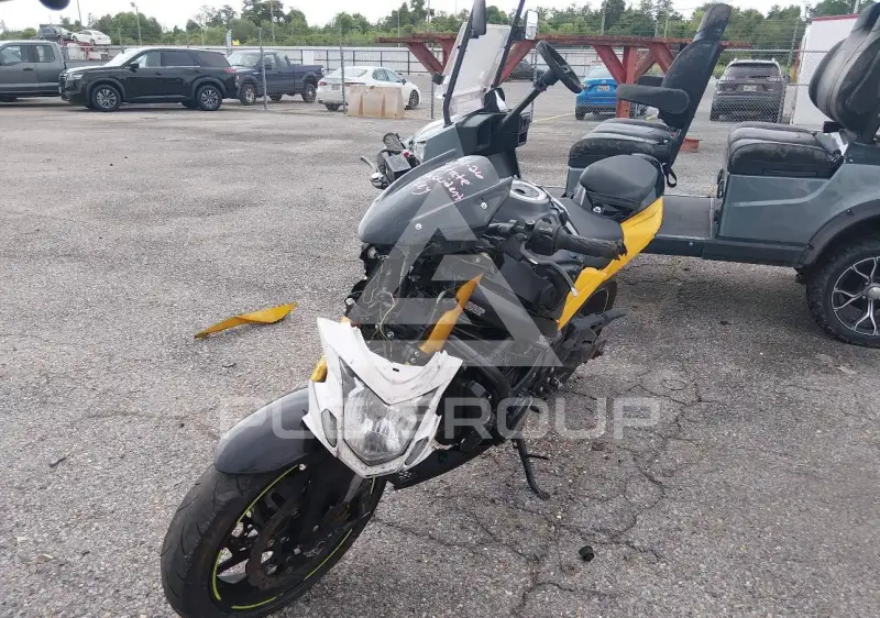 2022 Suzuki GSX-S750 фото