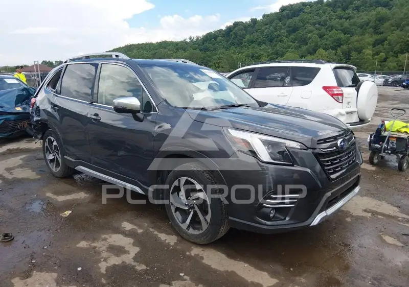 2022 Subaru Forester фото