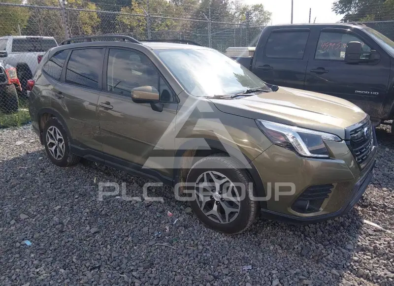 2022 Subaru Forester photo