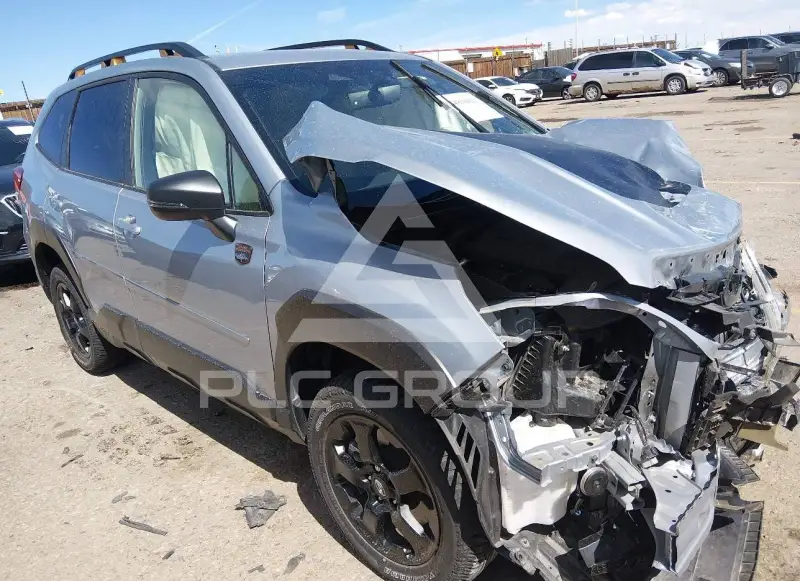 2022 Subaru Forester photo