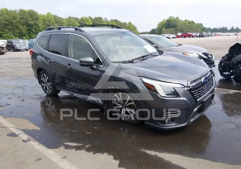 2022 Subaru Forester photo