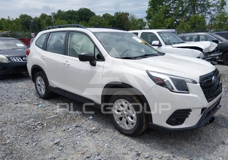 2022 Subaru Forester фото
